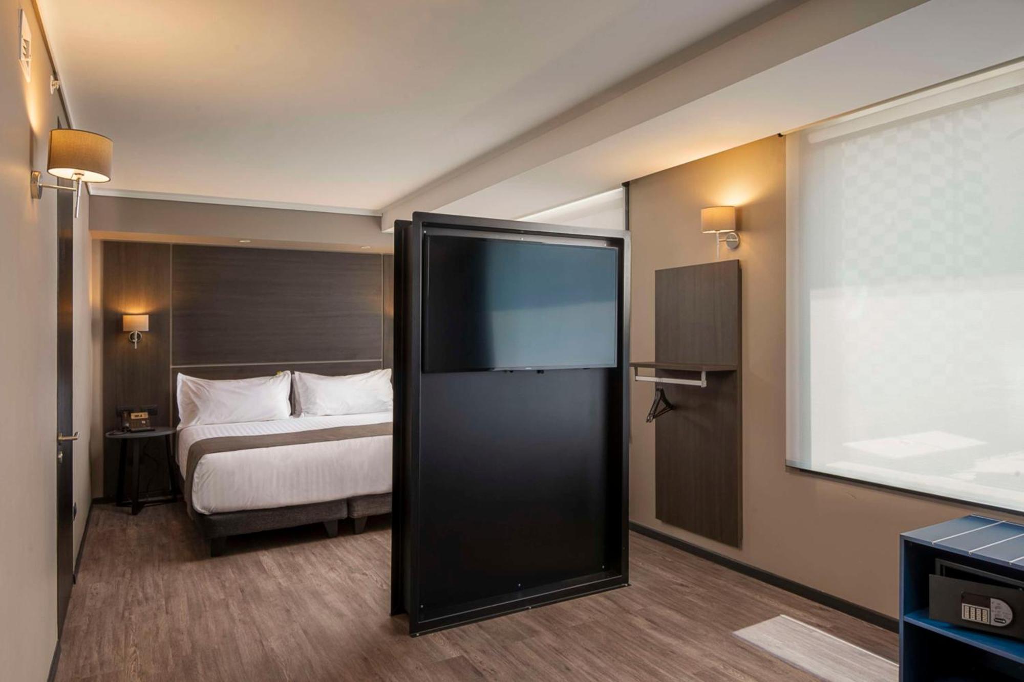 Ola Providencia, Tapestry Collection By Hilton 4* Santiago de Chile